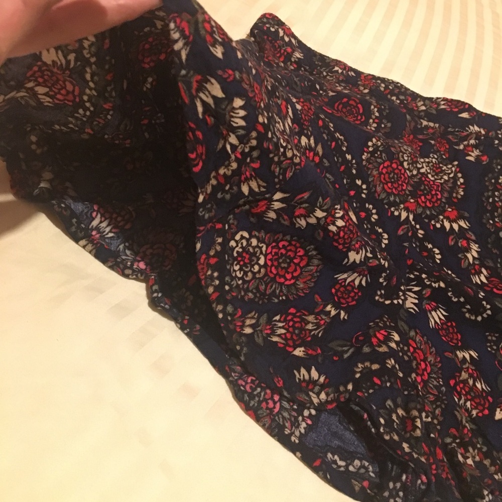 Patterned Shorts - Picture 4 of 4